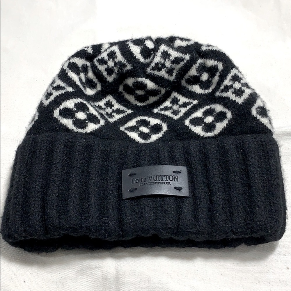 Used authentic Louis Vuitton ski hat.